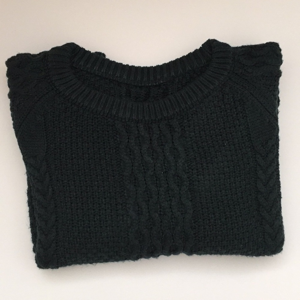 Brandy Melville Dark Green Knit Sweater